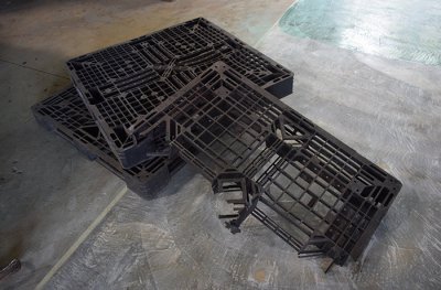 塑料托盘破碎